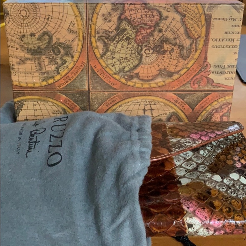 Real Python Wallet - image 6